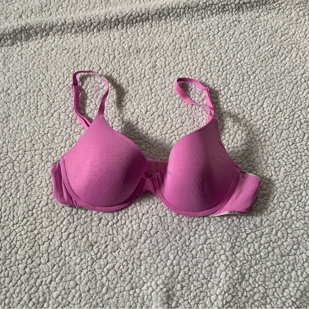 Victoria’s secret  Uplift Semi Demi Bra 34B - Picture 2 of 6